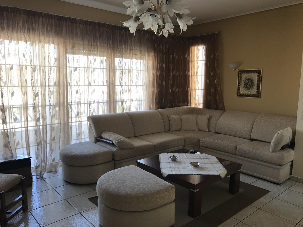 Family House Apartment Kavala Bagian luar foto