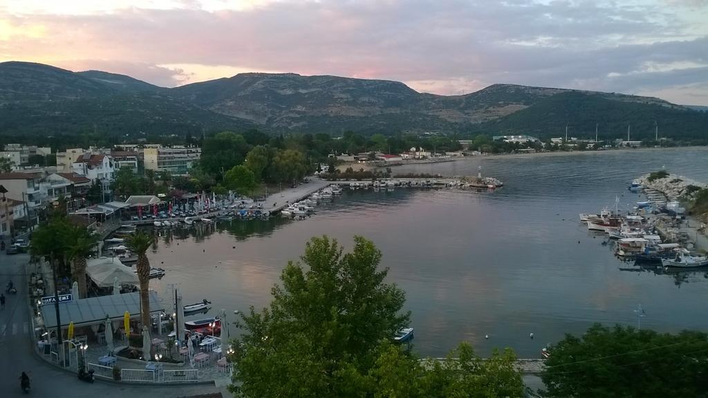 Family House Apartment Kavala Bagian luar foto
