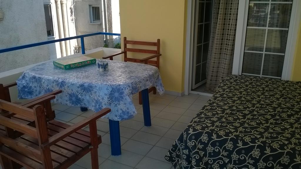 Family House Apartment Kavala Bagian luar foto